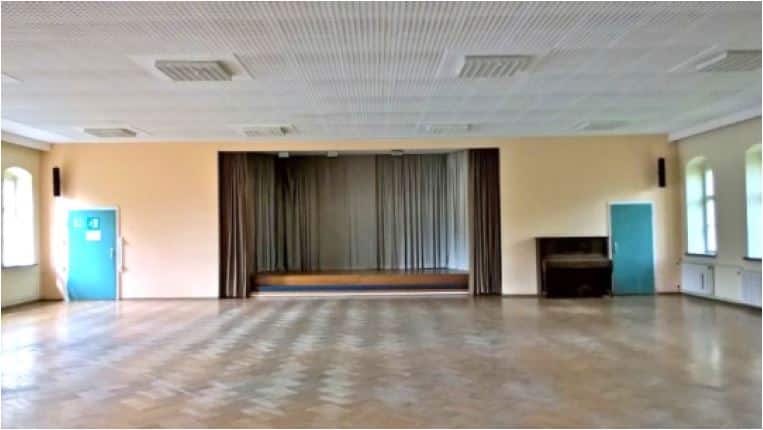 Trützschlerstraße 8, 09117 Chemnitz - Bühne